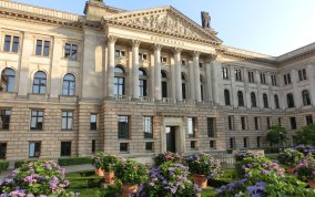 Hinweisgeberschutzgesetz: Pflicht zur Einrichtung von Meldestellen