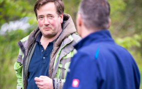 Interview: &quot;Der Baustoff Holz nutzt dem Wald&quot;