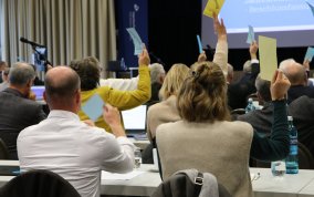 Vertreterversammlung der IK-Bau NRW: Haltung zeigen in unsicheren Zeiten