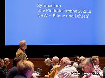 Fluthelfersymposium