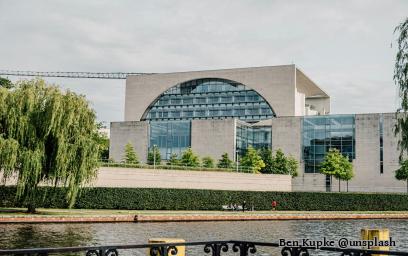 Wichtiges Signal der Bundesregierung: losweise Vergabe fördert fairen Wettbewerb