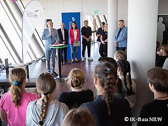 Rede von Christoph Spieker beim Landesfinale des Junior.ING-Wettbewerbs