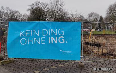 Bauzaunbanner zur Imagekampagne „Kein Ding ohne ING.“