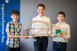 In der jüngeren Altersstufe bis einschließlich zur achten Klasse errangen drei Schüler vom Freiherr-vom-Stein-Gymnasium in Oberhausen den ersten Preis mit dem Modell „Ruhrpott-Piña“. 