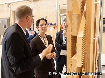 Eröffnungsfeier Zentrum Holzbauforschung