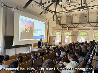 START.ING. auf Hochschultour durch NRW