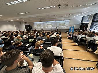 START.ING. auf Hochschultour durch NRW